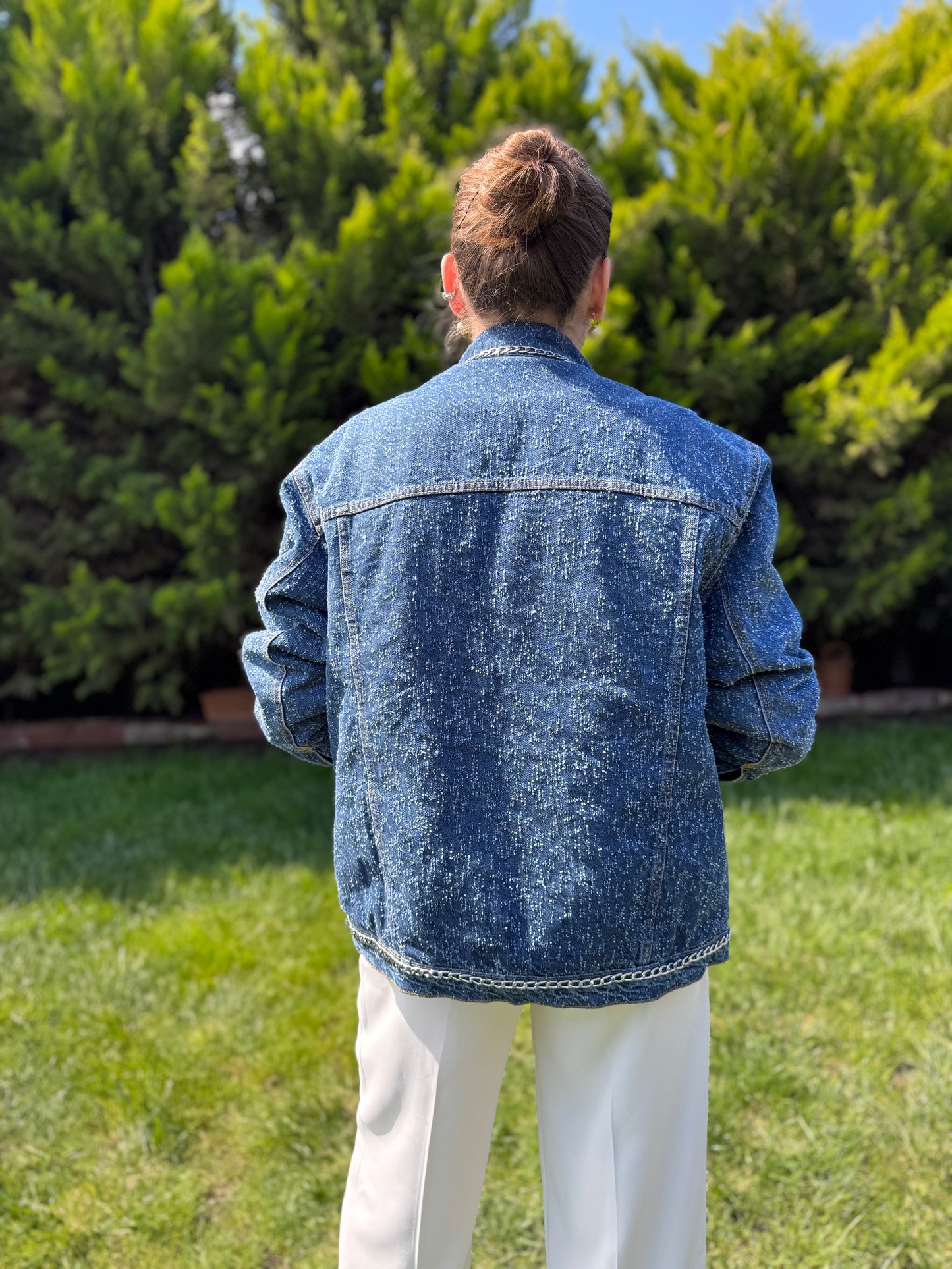 YAKASIKOLLARI ZİNCİR DETAY CEKET